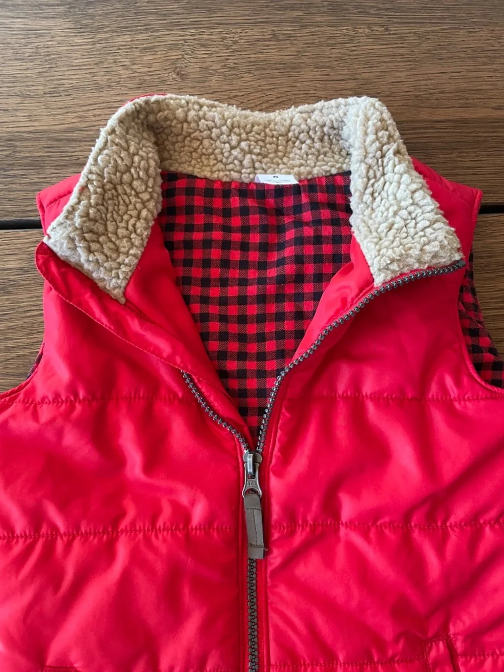 Carter’s Kids Red Puffer Vest Size 6 Sherpa Lined Plaid